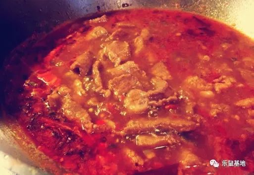 “水煮”:不要被寡淡的名字迷惑,麻辣香醇才是真正的我