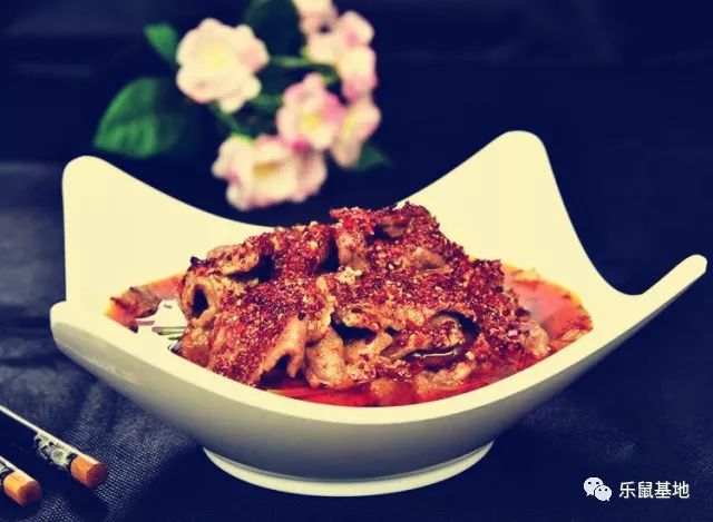 “水煮”:不要被寡淡的名字迷惑,麻辣香醇才是真正的我