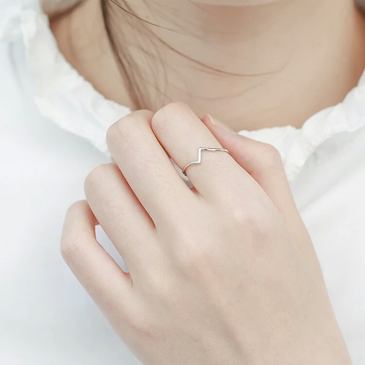 鏃犲悕鎸囩殑鐗电粖,鏃犲悕鎸囩殑缇佺粖灏忚