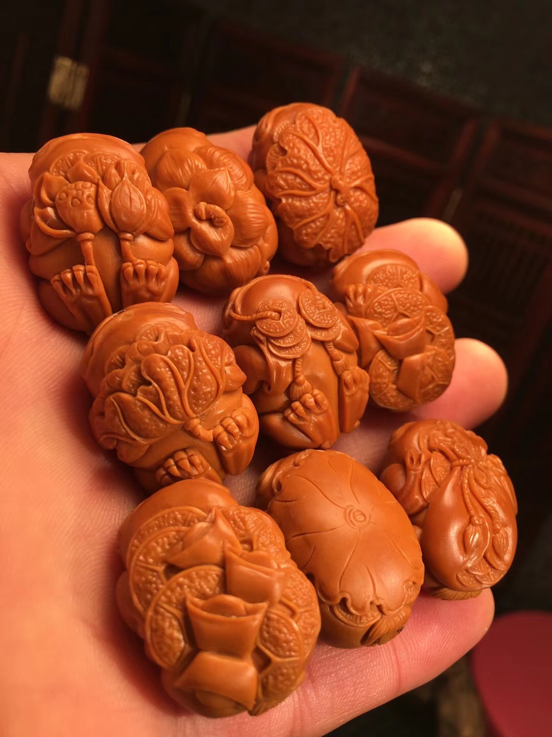 橄榄核里边都干了还容易开裂吗,橄榄核开裂用蛋清还是用502