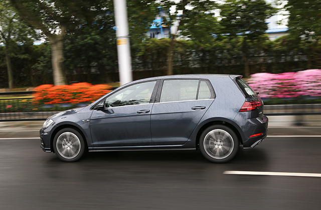 大众新高尔夫深度解析,高尔夫8r-line试驾