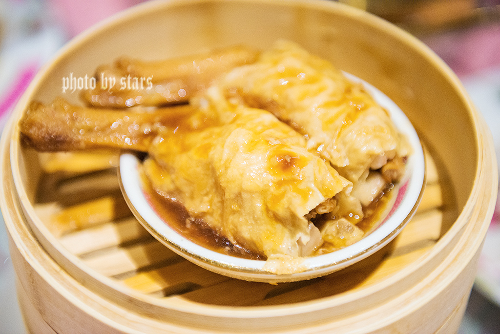 又一家暖爆上海冬天的网红黄金锅，让你穿越TVB