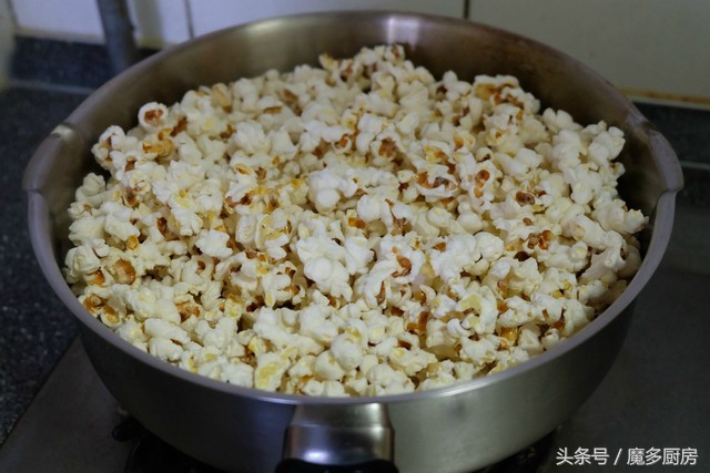 怎么炒玉米花又酥又脆,爆玉米花酥脆做法图解