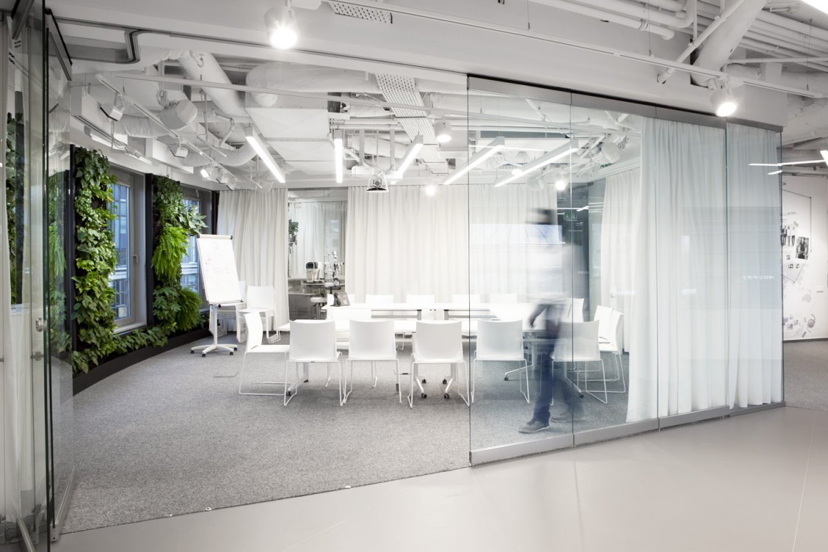 涓滆帪鍗氱厹瑁呴グ,闅愬舰鐪奸暅瑁呬慨璁捐