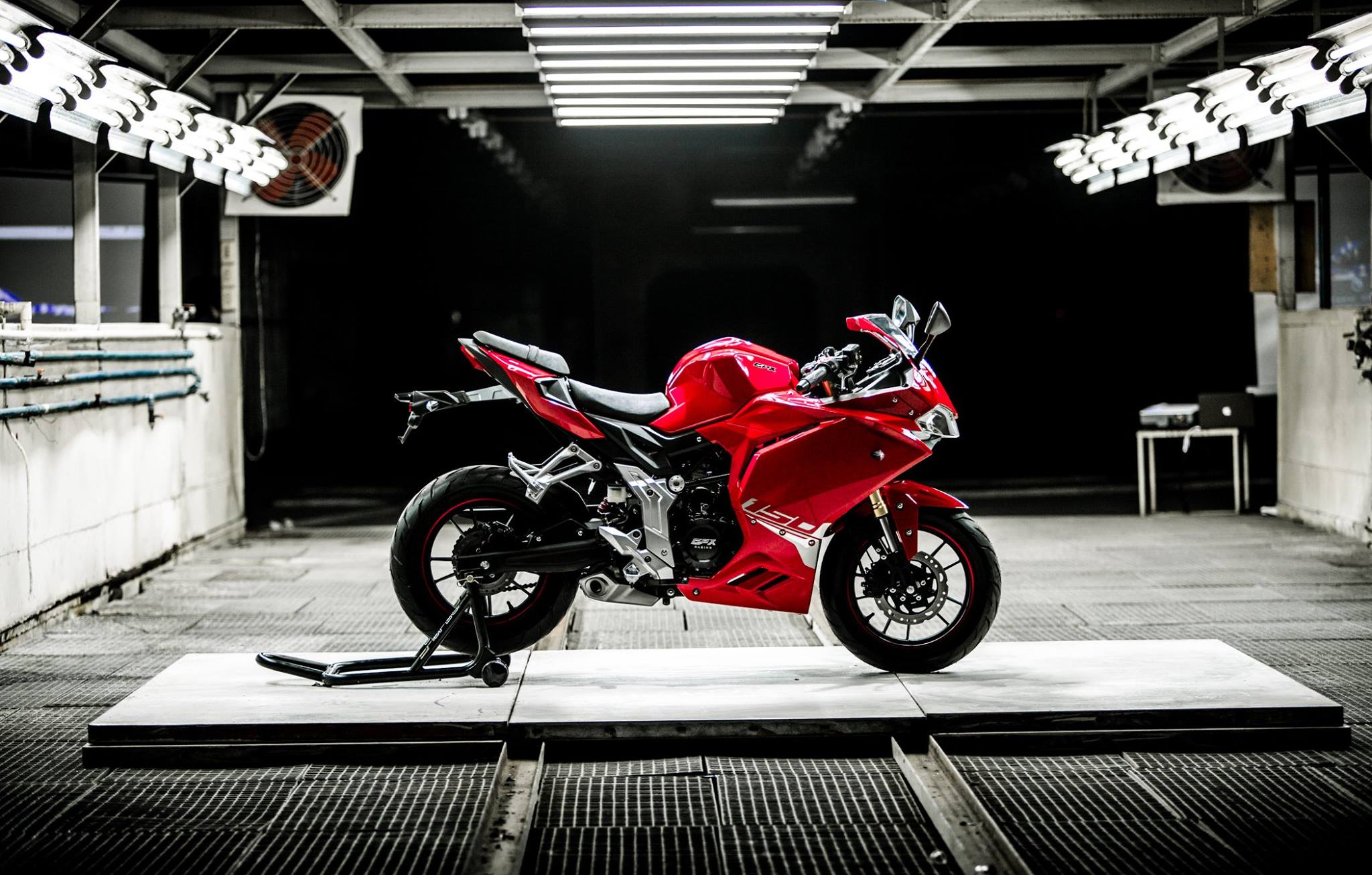 娉板浗鍥戒骇gpx200gr鎶ヤ环,娴峰瑁単ps鐨勮溅