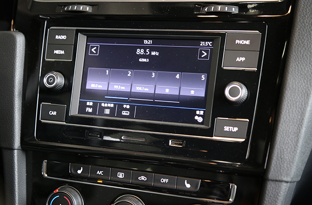 大众新高尔夫深度解析,高尔夫8r-line试驾