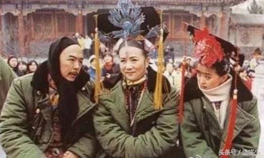 明星同款中戏羽绒服,明星同款中戏大衣