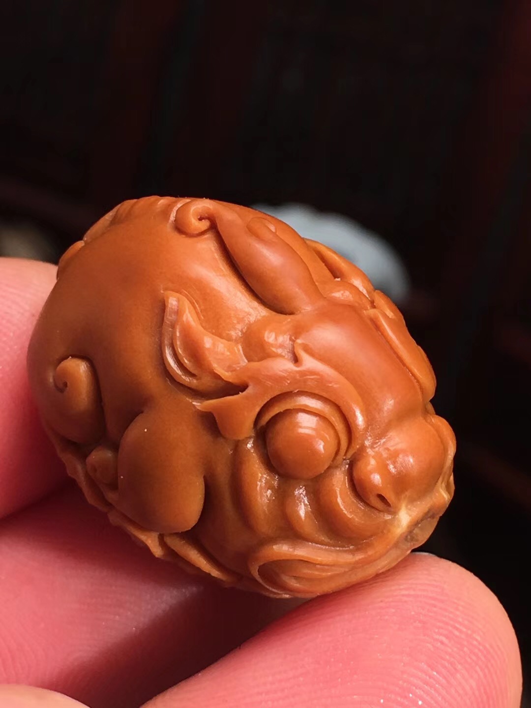 橄榄核里边都干了还容易开裂吗,橄榄核开裂用蛋清还是用502