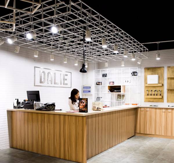 做奢侈品养护，我们是专业的！