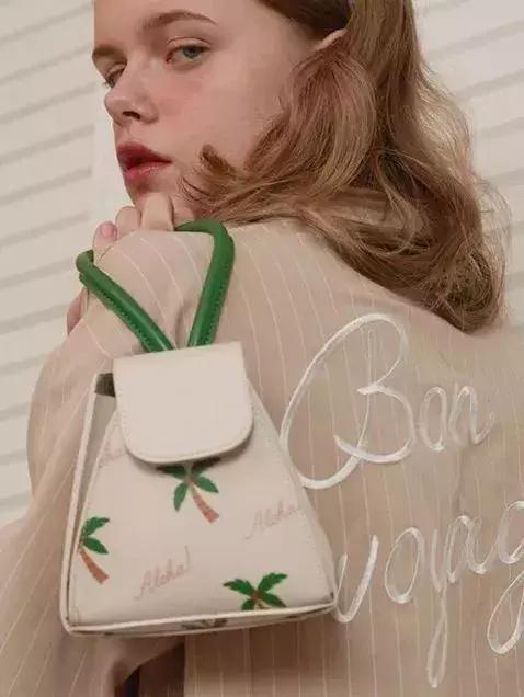 小众品牌包包一千多贵吗,值得入手的小众品牌包包