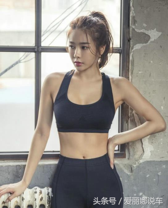 福特福克斯rs16款和18款区别,最新款福克斯rs是几几年的