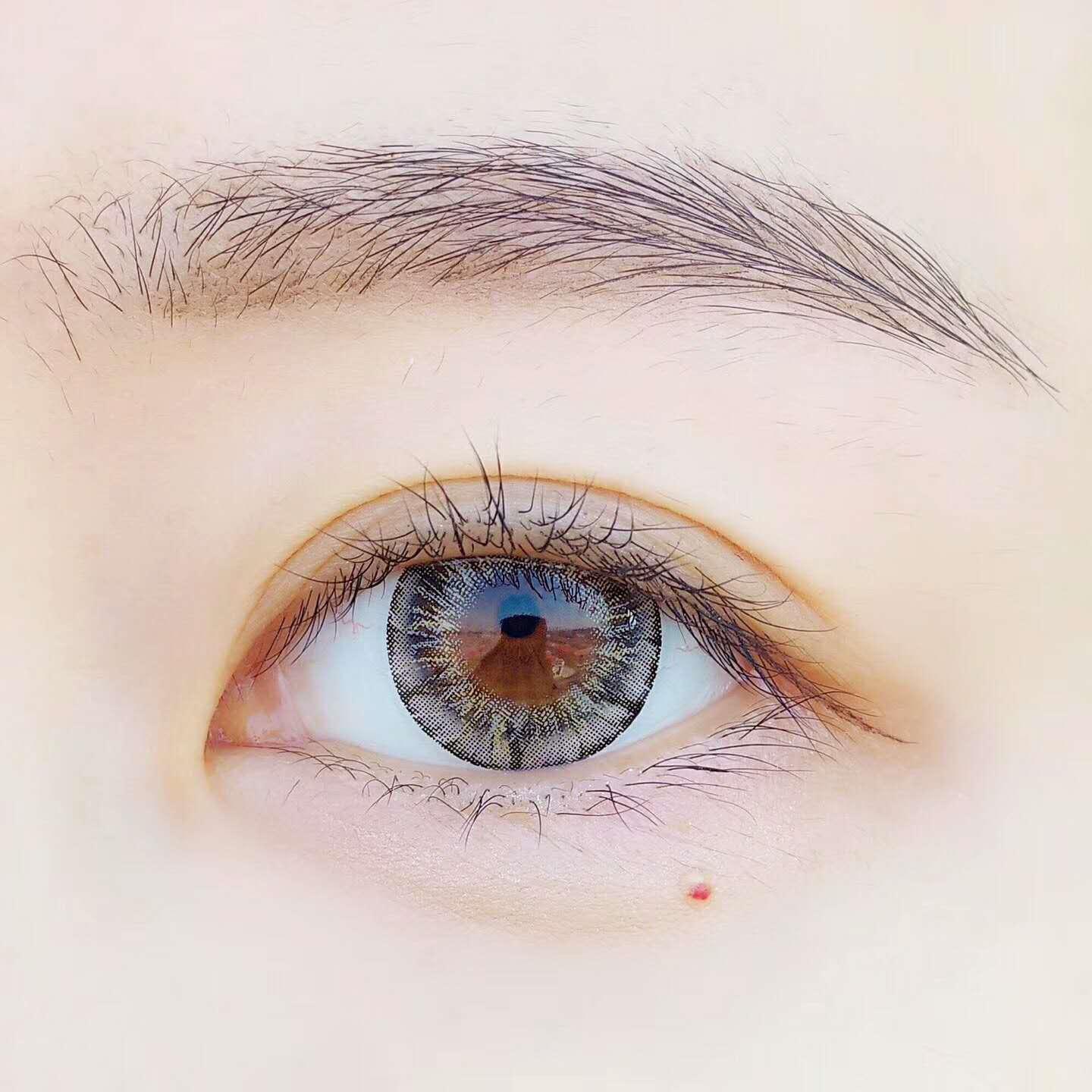 为什么什么牌子的美瞳都不舒服 (为什么有些美瞳特别的软)