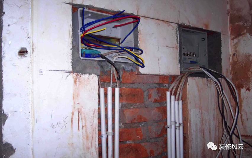 弱电箱一般布置在哪里,什么是家装弱电箱