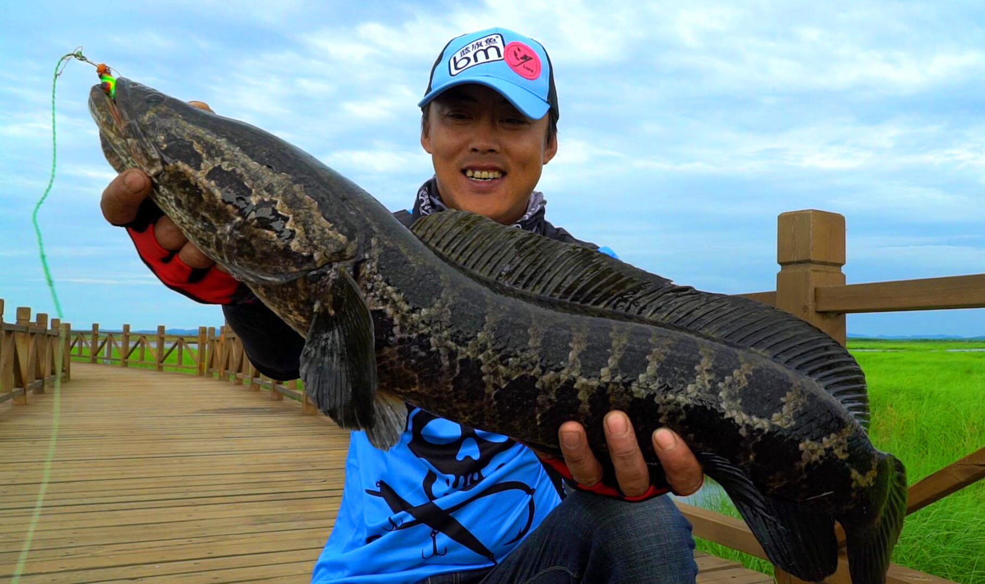 什么天气钓鱼最好最容易上鱼,什么风向钓鱼最难钓到大鱼