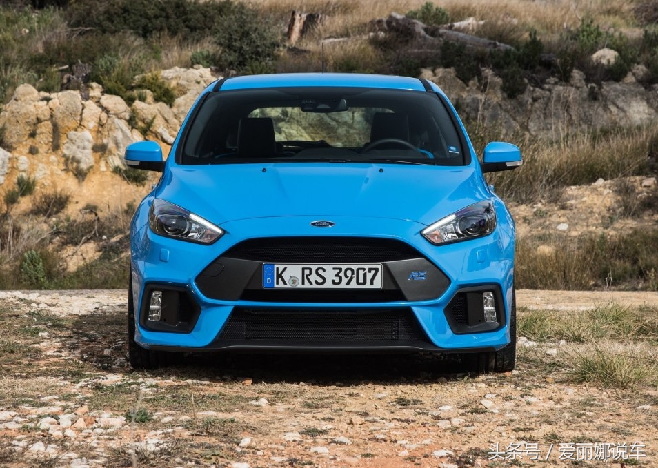 福特福克斯rs16款和18款区别,最新款福克斯rs是几几年的
