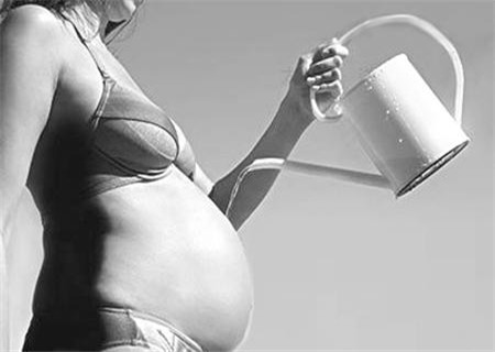 孕期如何正确的洗澡,新手孕妈如何帮宝宝洗澡