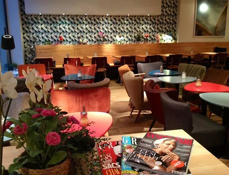 布鲁塞尔天鹅咖啡馆别具一格,布鲁塞尔的咖啡厅