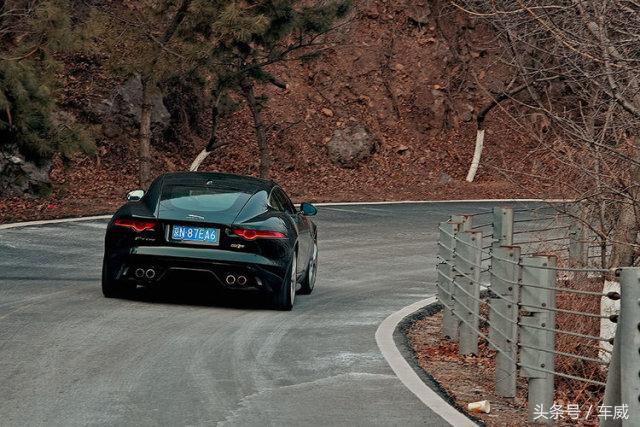 捷豹f-type巅峰极速测评,2020款捷豹f-type国内售价