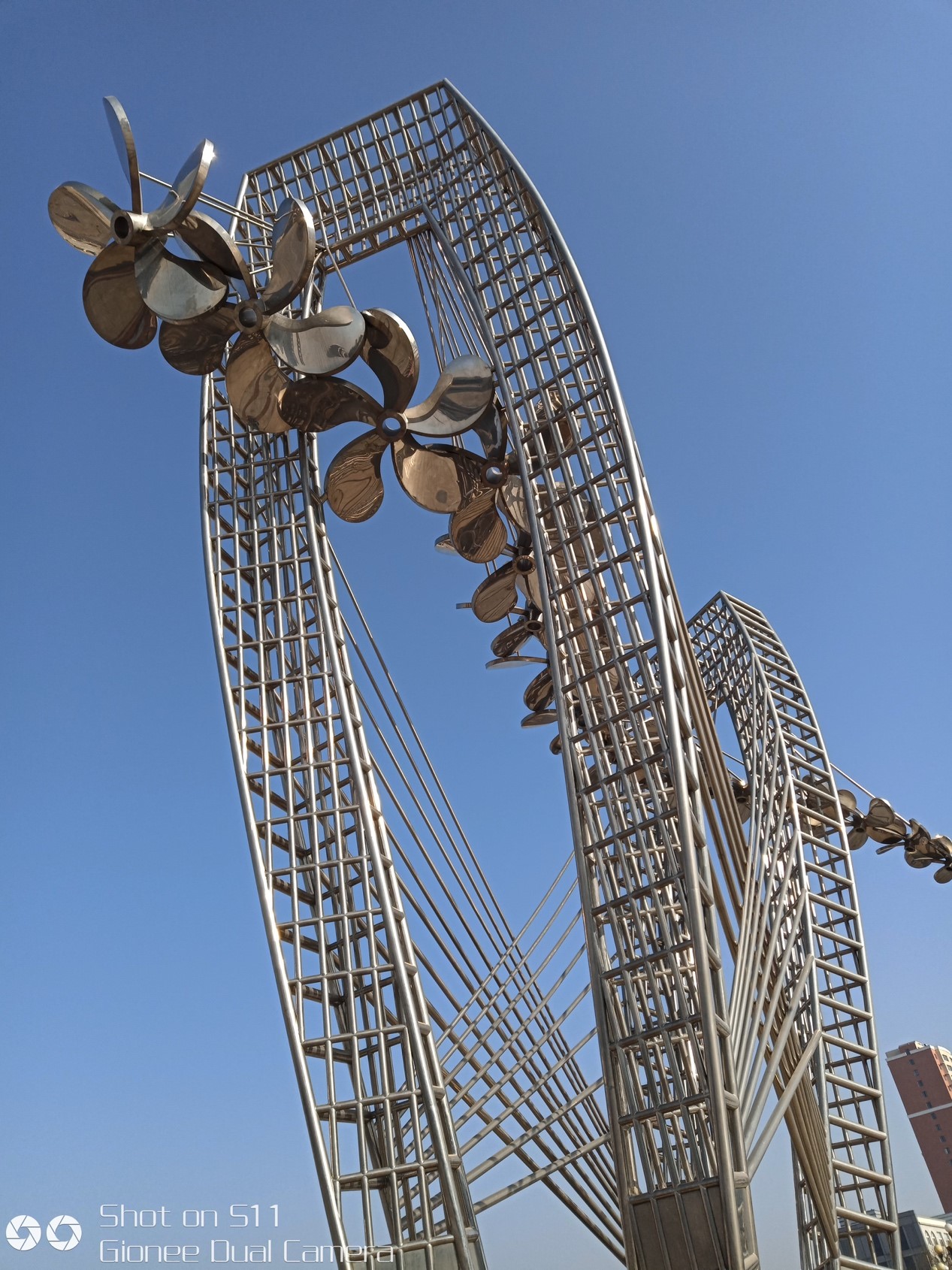 金立S11上手评测,全面屏游戏手机,玩游戏不再被打搅