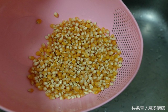 怎么炒玉米花又酥又脆,爆玉米花酥脆做法图解