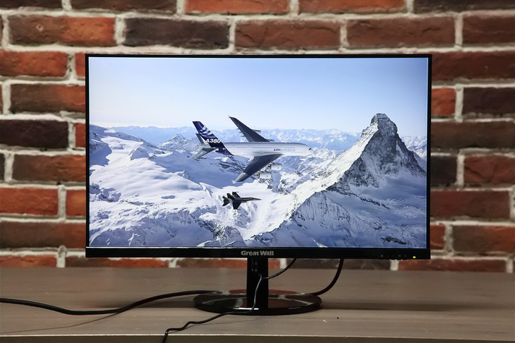 24寸显示器2k高刷高色域,2k24寸广色域显示屏
