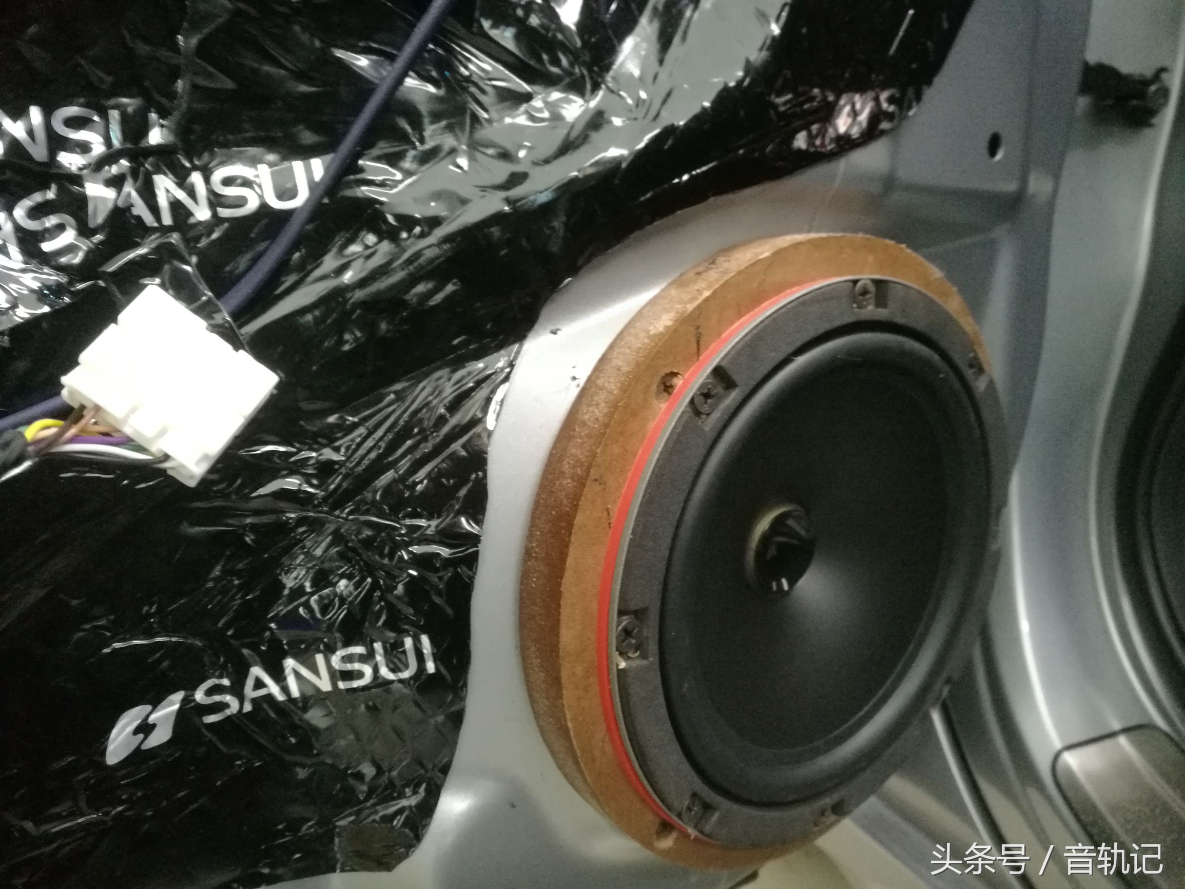 十代思域音响无损改装多少钱,海外版十代思域音响