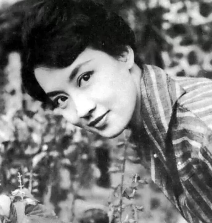 她曾是最红女演员,她是中国80后熟知的日本女星