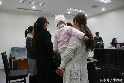 怀孕期间被赶出公司,律师教你如何正确维权!