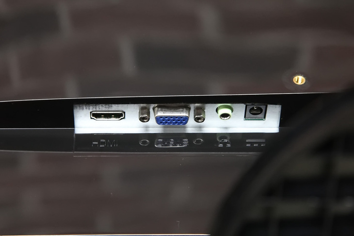 24寸显示器2k高刷高色域,2k24寸广色域显示屏