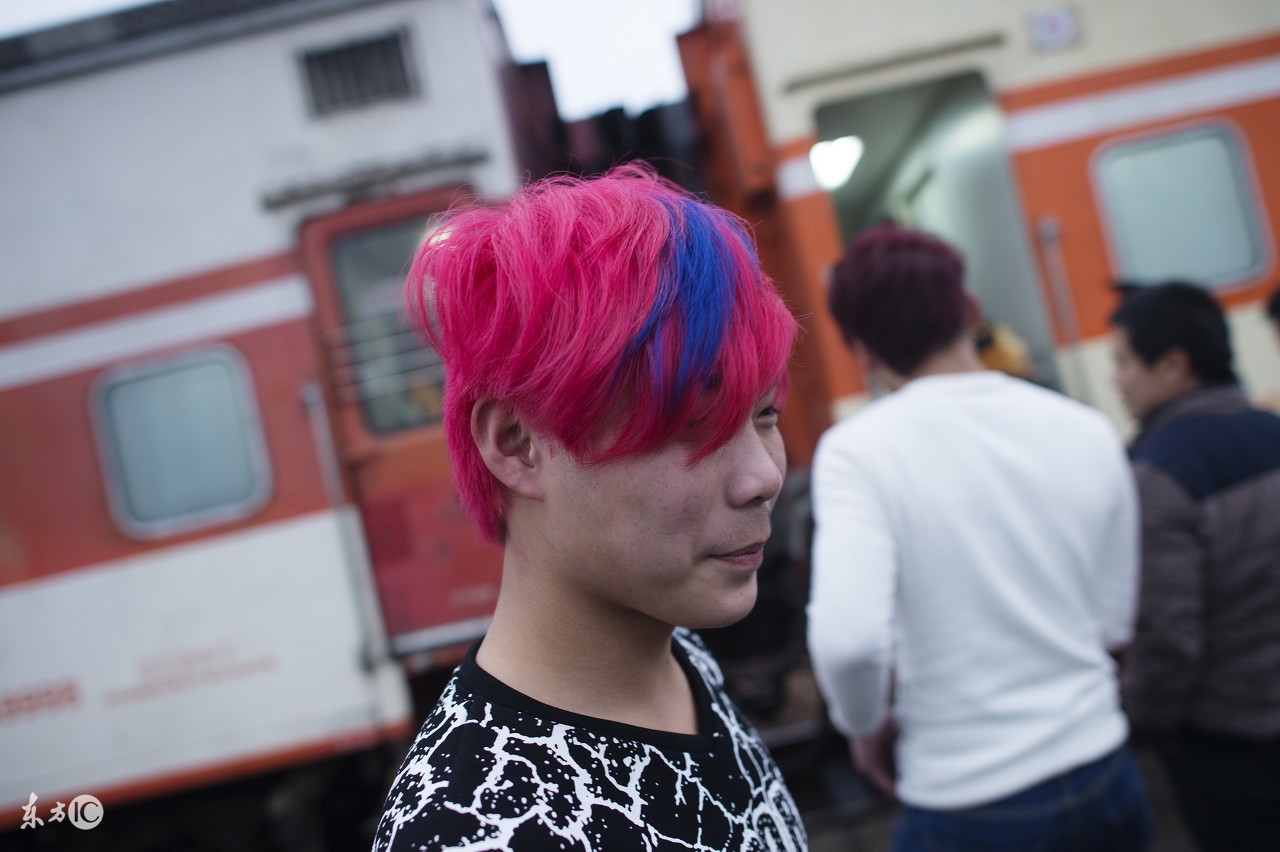 体验当年非主流杀马特的年代,曾经的杀马特非主流