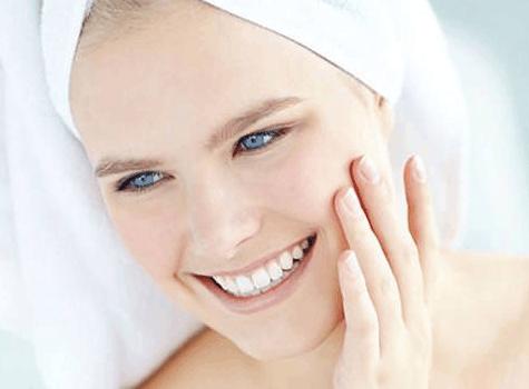 肌肤干燥发红怎么修复,脸颊泛红起痘干燥