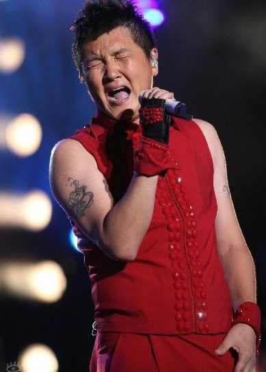 孙楠在歌坛地位有多高,曾经的歌坛一哥孙楠一落千丈