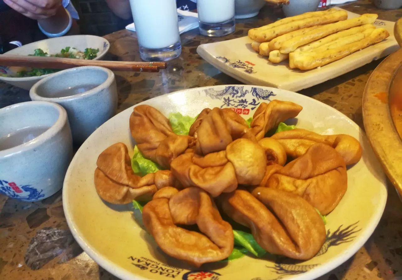 一分钟吃遍成都特色美食,带你一起吃遍成都的美食