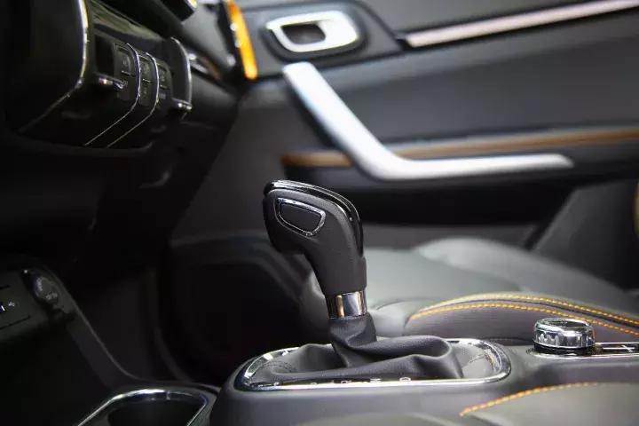 东风风神ax4深度体验,2017款东风风神ax41.6l双离合潮尚版