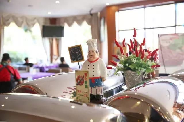 三亚鲜花网红打卡咖啡厅,三亚海边最近咖啡厅