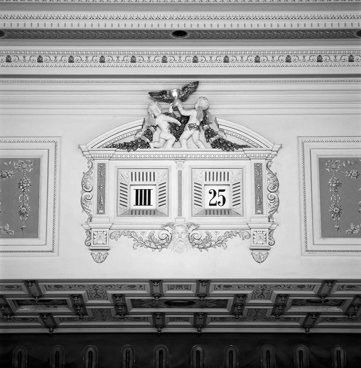 朗格200万左右手表,朗格2000块的表