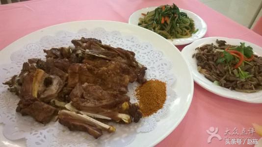 老东北美食肚包鸡 (家乡美食猪肚包鸡)