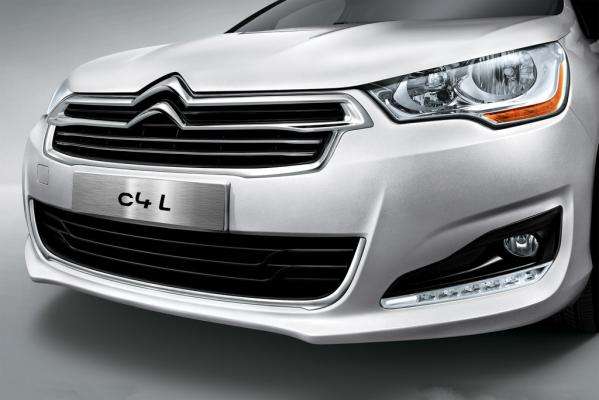 东风雪铁龙c4l车怎么样质量好不好,家用车东风雪铁龙c4l的配置足够用