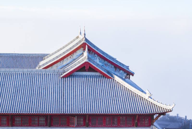 冬天值得去的旅游景点自驾游,冬季值得去旅游的十大地方