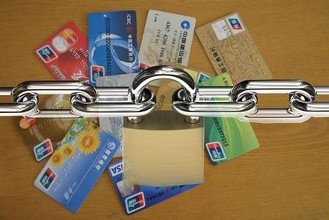 外币信用卡被盗刷了怎么办,信用卡被盗刷找谁处理