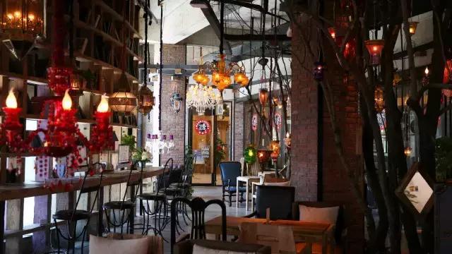 三亚鲜花网红打卡咖啡厅,三亚海边最近咖啡厅