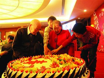 你知道结婚多少年是什么婚吗,每年婚姻都是什么婚