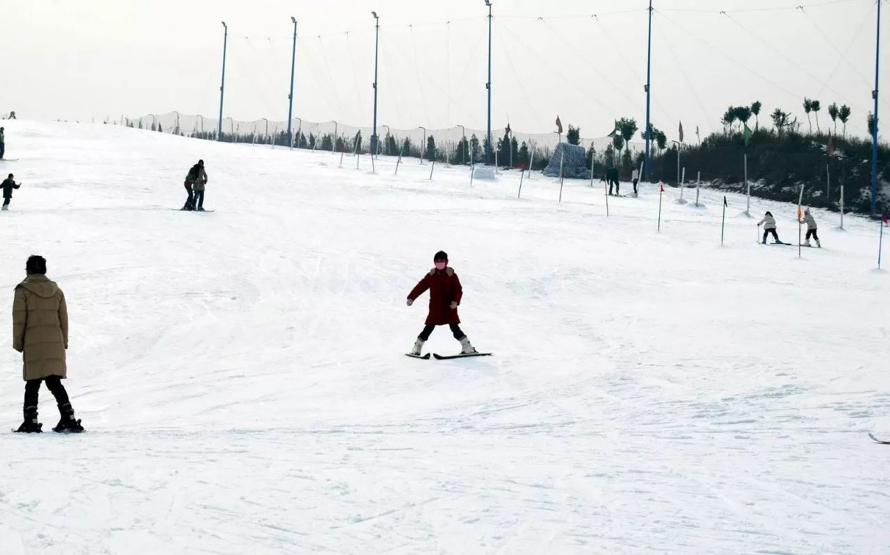 陕西前三滑雪场,西安滑雪场排行榜前十名