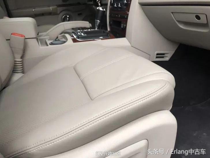 吉普jeep大指挥官四驱七座,老款指挥官jeep5.7越野