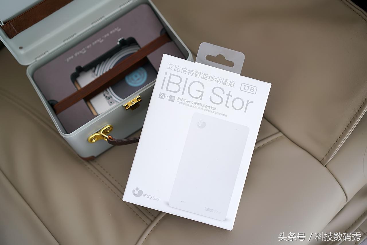 如何将移动硬盘变成私有云盘,移动硬盘和网络云盘哪个好