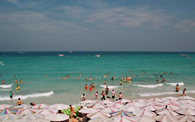 去外国旅游怎么购物划算,去国外旅游在哪里购物便宜