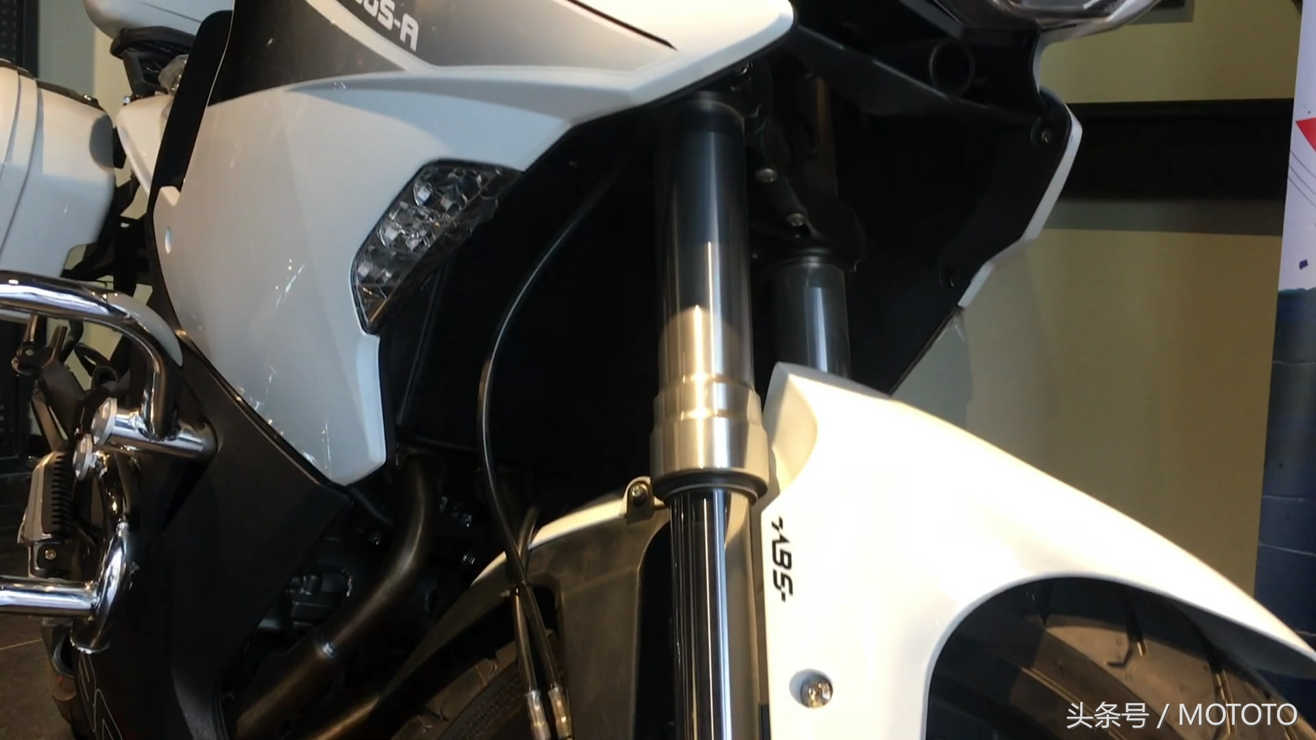 贝纳利300巡航车价格,贝纳利300巡航摩托车报价