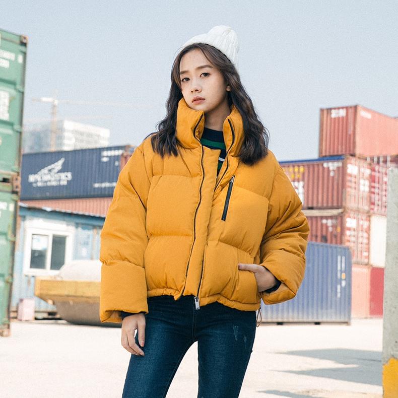 冬装穿搭oversize棉服,时髦棉服保暖显高百分百的女人味