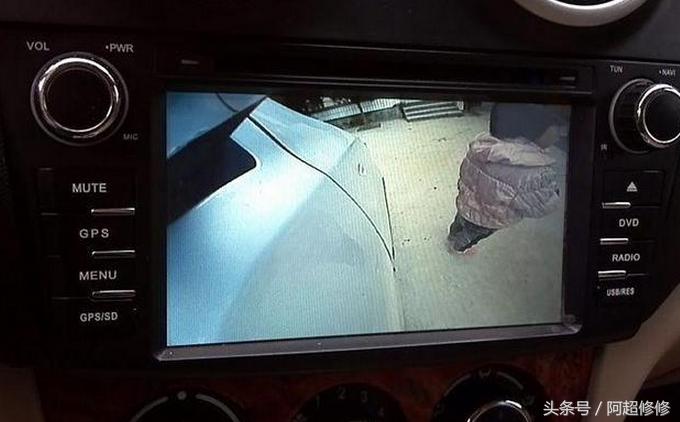 汽车右侧盲区摄像头走线安装,汽车右侧盲区摄像头安装教程