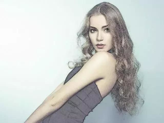 ps手绘花朵教程,ps手绘效果的线条宽窄怎么调整